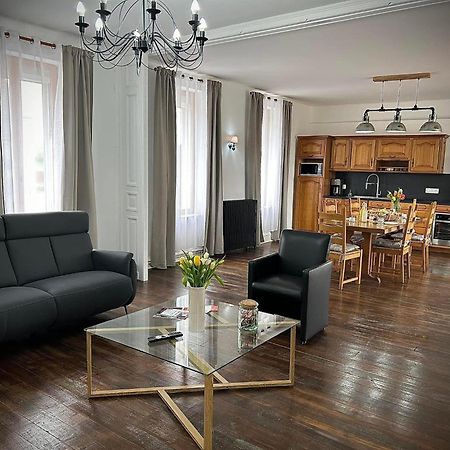 Le Domaine Du Castel Bed & Breakfast Saulzoir Екстериор снимка